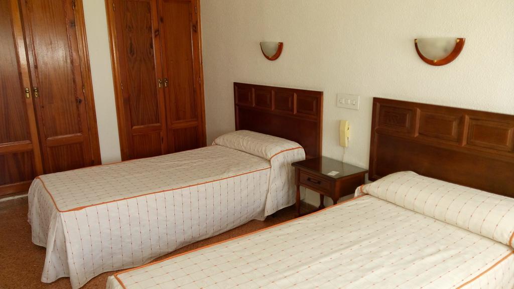 Hotel-Motel Sol II Requena Ruang foto